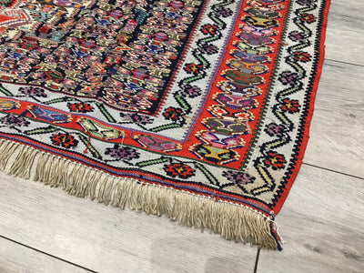 Persian (Iran) Saneh Hand Woven Silk 4x5.5