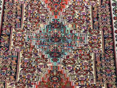 Persian (Iran) Saneh Hand Woven Silk 4x5.5