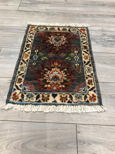 Pakistan Chobi Hand Knotted Wool 1.6x2.0