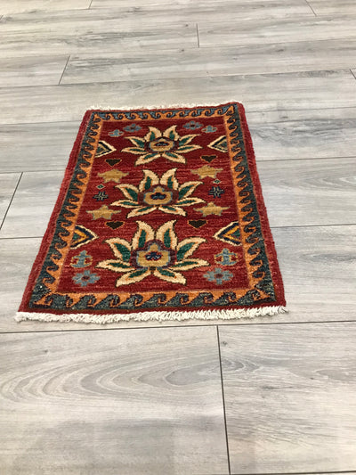 Pakistan Chobi Hand Knotted Wool 1.6x2.0