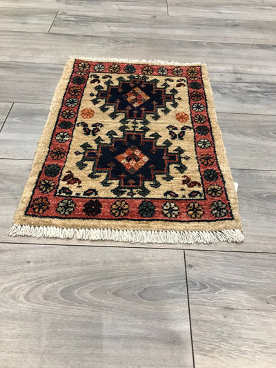 Pakistan Chobi Hand Knotted Wool 1.6x2.0