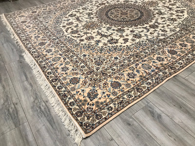 Persian Fine Nain Hand Knotted Lamb Wool & Silk  8x10