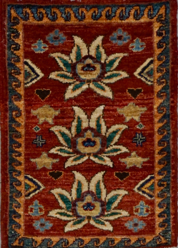 Pakistan Chobi Hand Knotted Wool 1.6x2.0