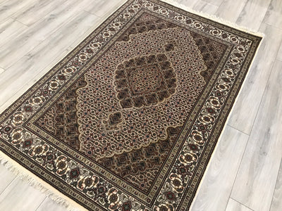 India Tabriz Mahi hand Knotted Wool & silk 4x6