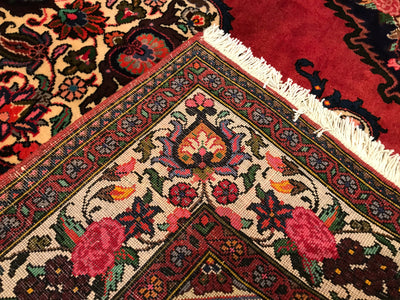 Old Persian Baktiari 5.5x8.2 Hand Knotted