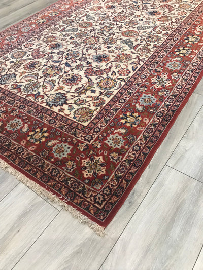 Persian Old Isfahan Hand Knotted Wool 5x8