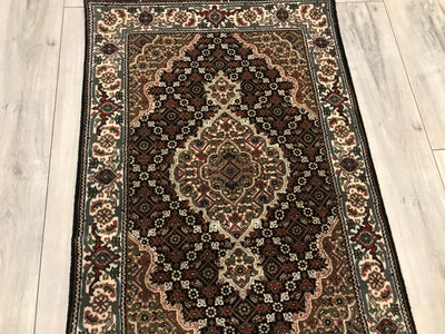 India Tabriz Mahi Hand Knotted Wool & Silk 2x3